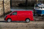 Volkswagen Transporter Kasten 2015 года (UK)